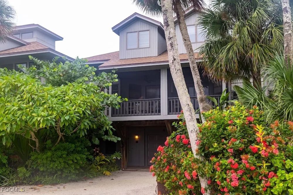 Townhouse Lane 61 Upper Captiva, FL 33924