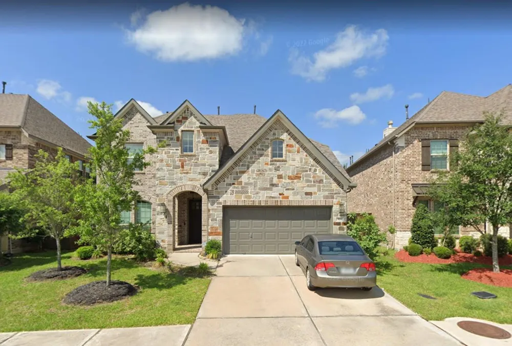 520 Pedernales Street