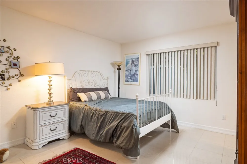 26041 Spur Branch Lane Laguna Hills, CA 92653