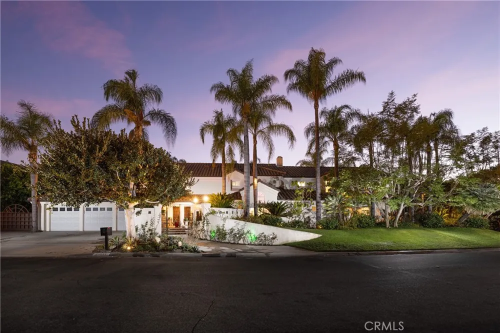 26041 Spur Branch Lane Laguna Hills, CA 92653