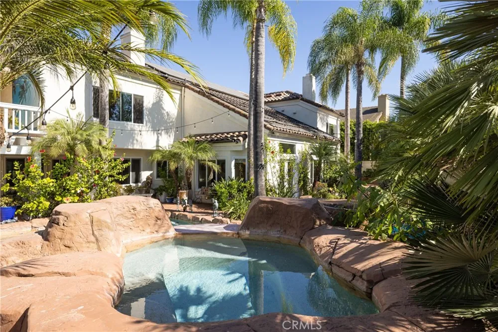 26041 Spur Branch Lane Laguna Hills, CA 92653