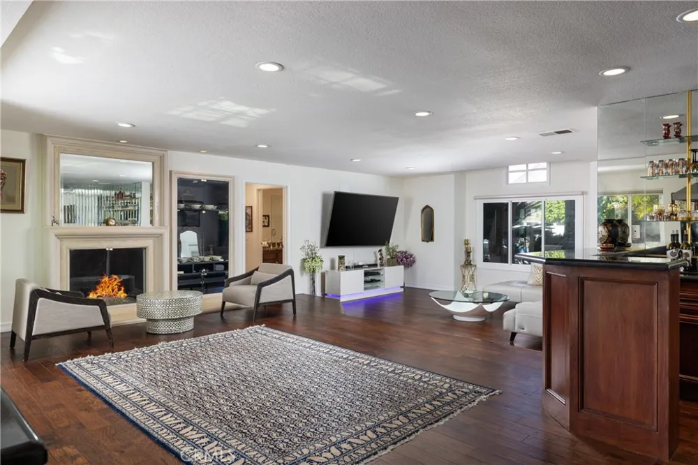 26041 Spur Branch Lane Laguna Hills, CA 92653