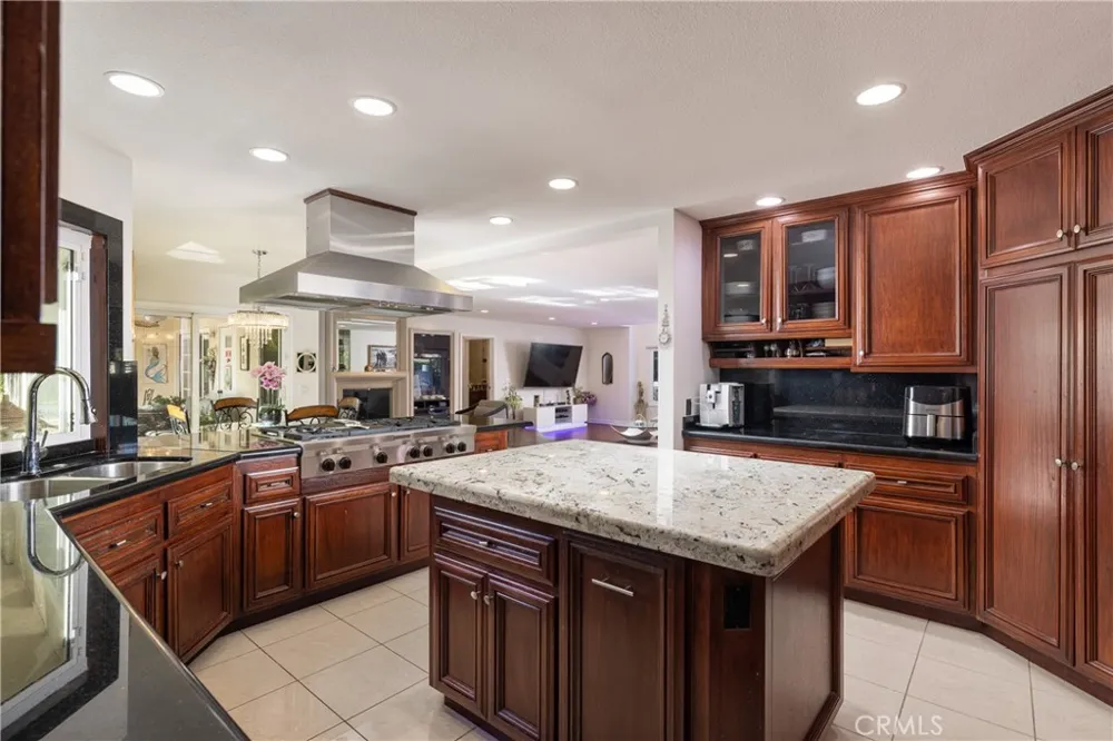 26041 Spur Branch Lane Laguna Hills, CA 92653