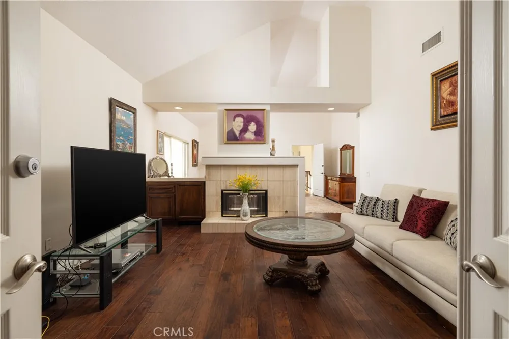26041 Spur Branch Lane Laguna Hills, CA 92653