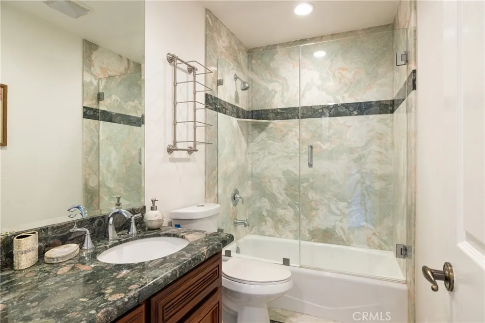 26041 Spur Branch Lane Laguna Hills, CA 92653
