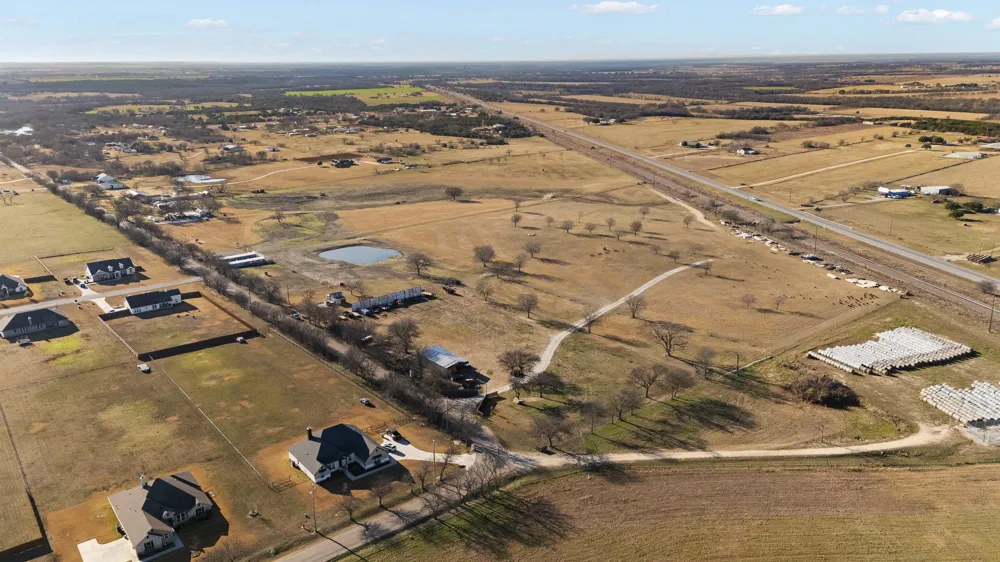 500 County Road 1105 Rio Vista, TX 76093