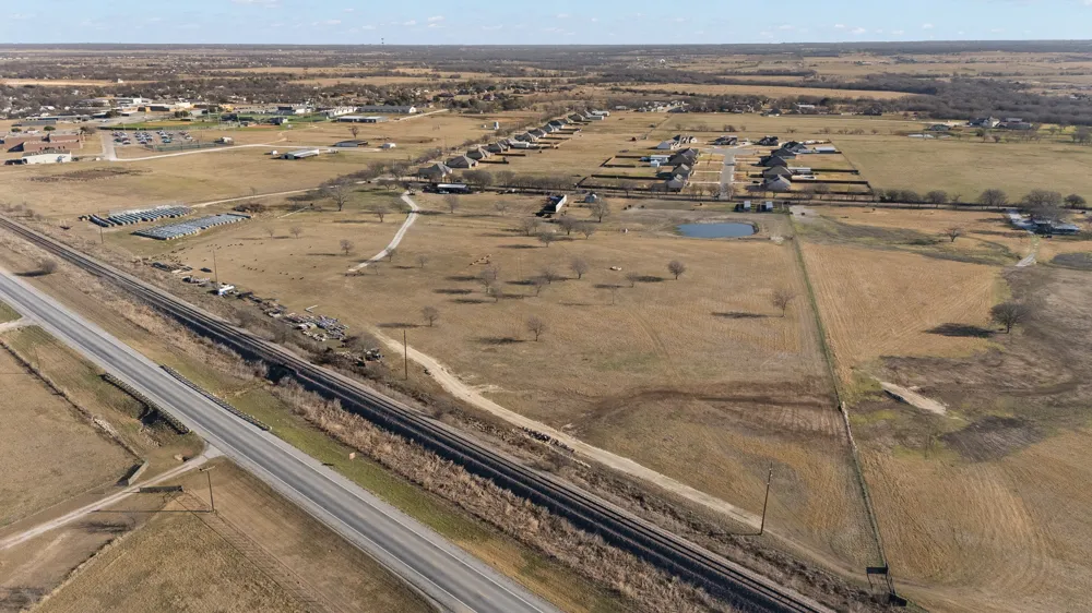 500 County Road 1105 Rio Vista, TX 76093