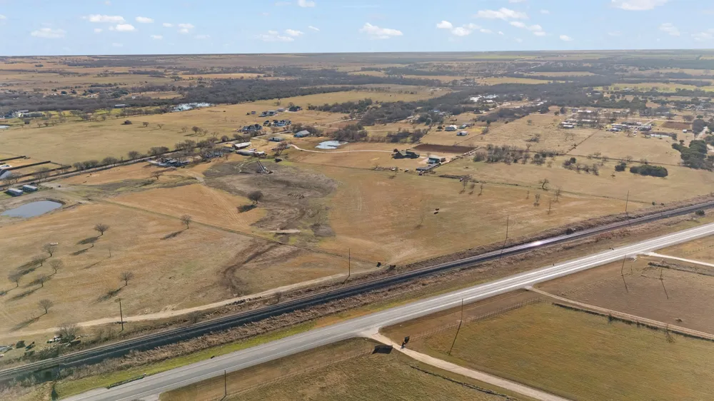 500 County Road 1105 Rio Vista, TX 76093