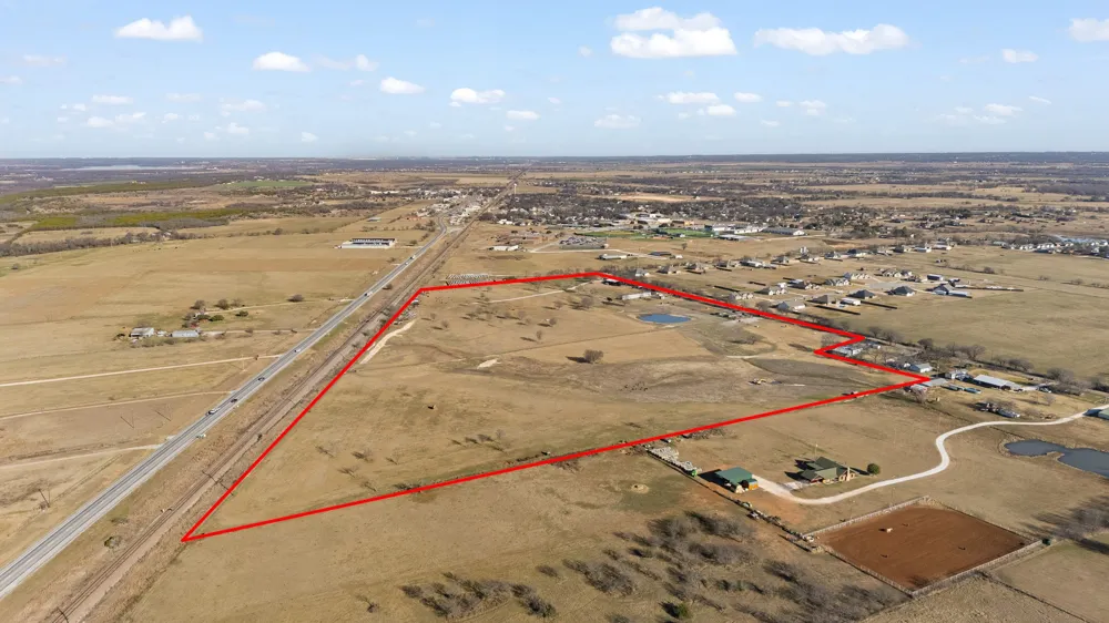 500 County Road 1105 Rio Vista, TX 76093