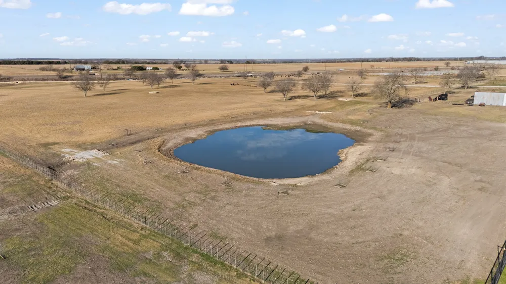 500 County Road 1105 Rio Vista, TX 76093