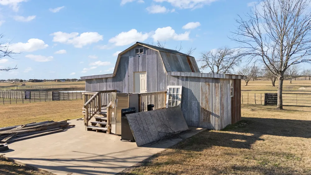500 County Road 1105 Rio Vista, TX 76093