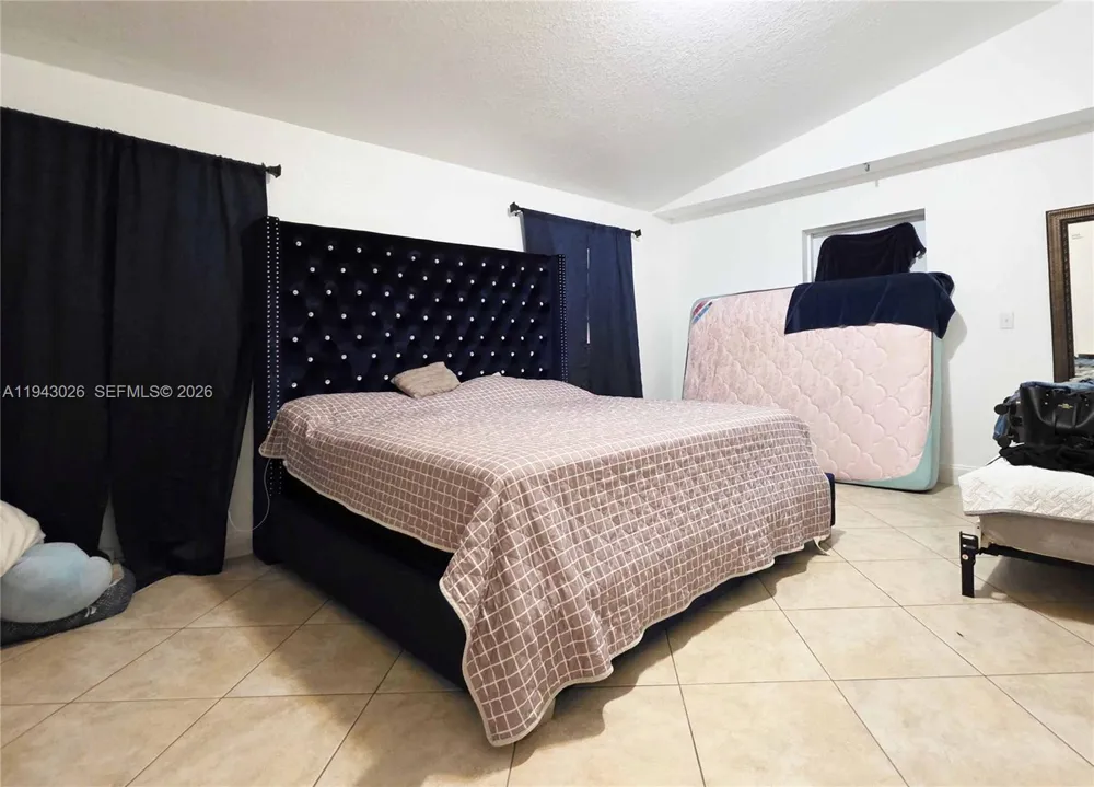 355 Lindero ST Clewiston, FL 33440
