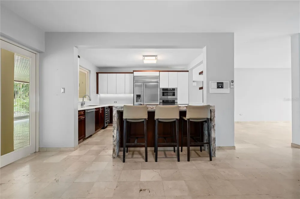 Street #1 STREET #1 TINTILLO HILLS URB. #606 Guaynabo, PR 00966