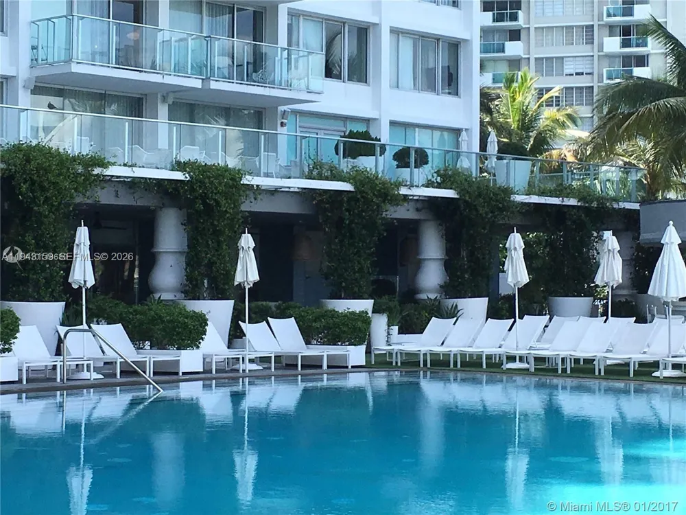 1100 West Ave #721 Miami Beach, FL 33139