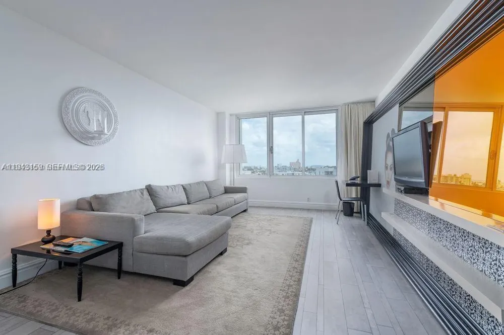 1100 West Ave #721 Miami Beach, FL 33139
