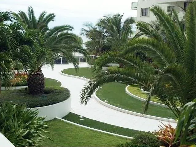 100 Lincoln Rd #1440 Miami Beach, FL 33139