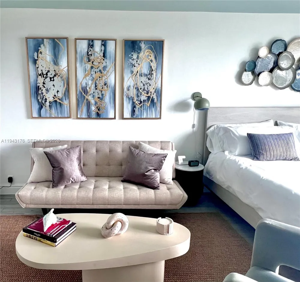 1100 West Ave #415 Miami Beach, FL 33139
