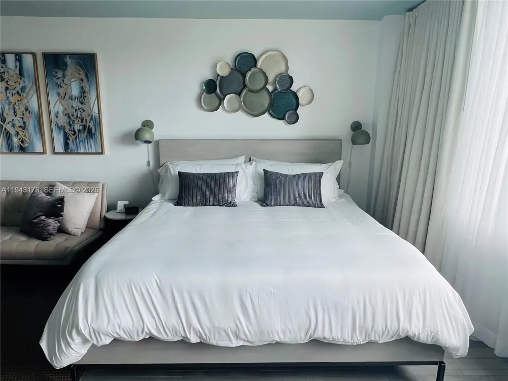 1100 West Ave #415 Miami Beach, FL 33139