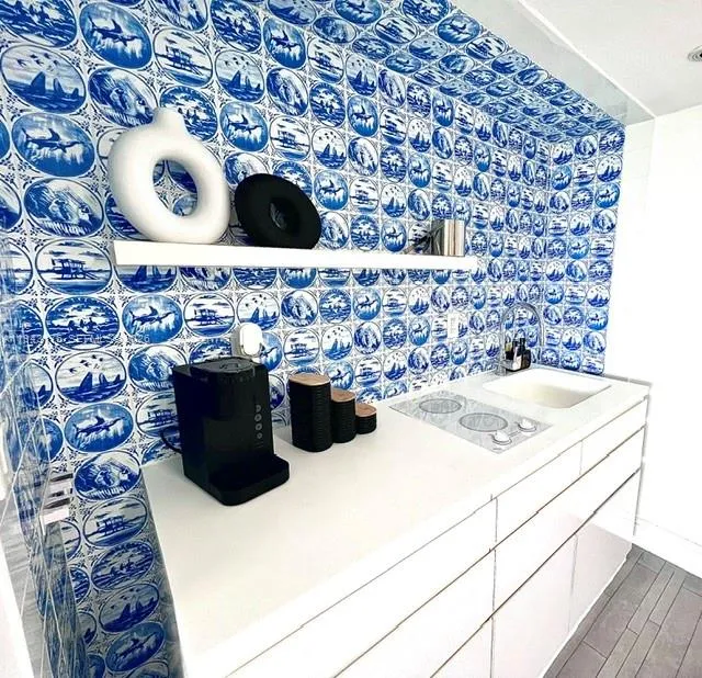 1100 West Ave #415 Miami Beach, FL 33139