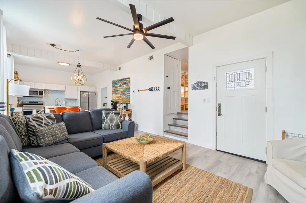 603 Island Retreat Road Port Aransas, TX 78373