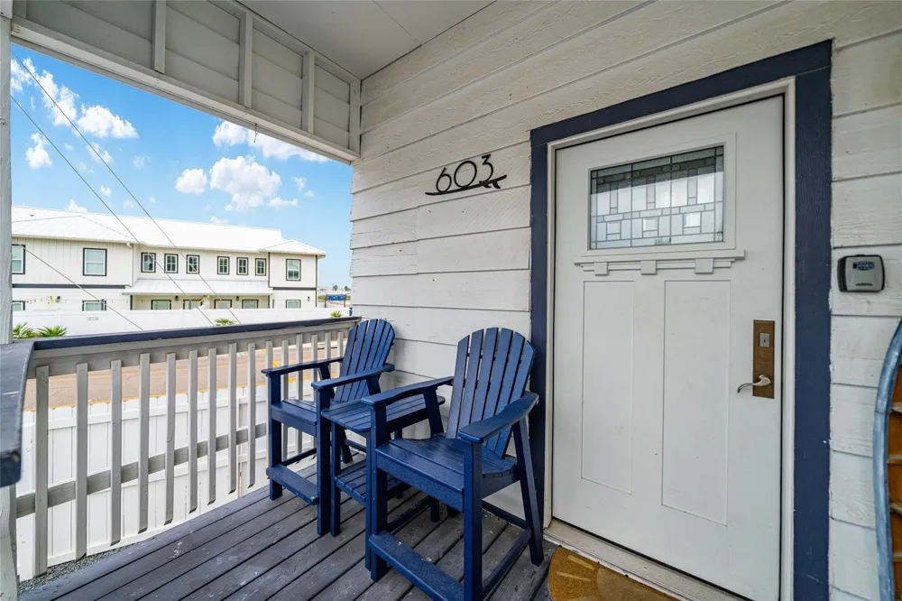 603 Island Retreat Road Port Aransas, TX 78373