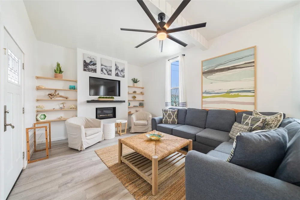 603 Island Retreat Road Port Aransas, TX 78373