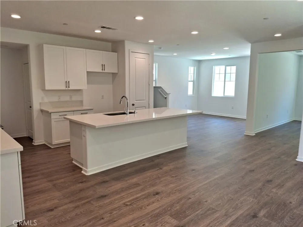 31351 Siskiyou Court Winchester, CA 92596