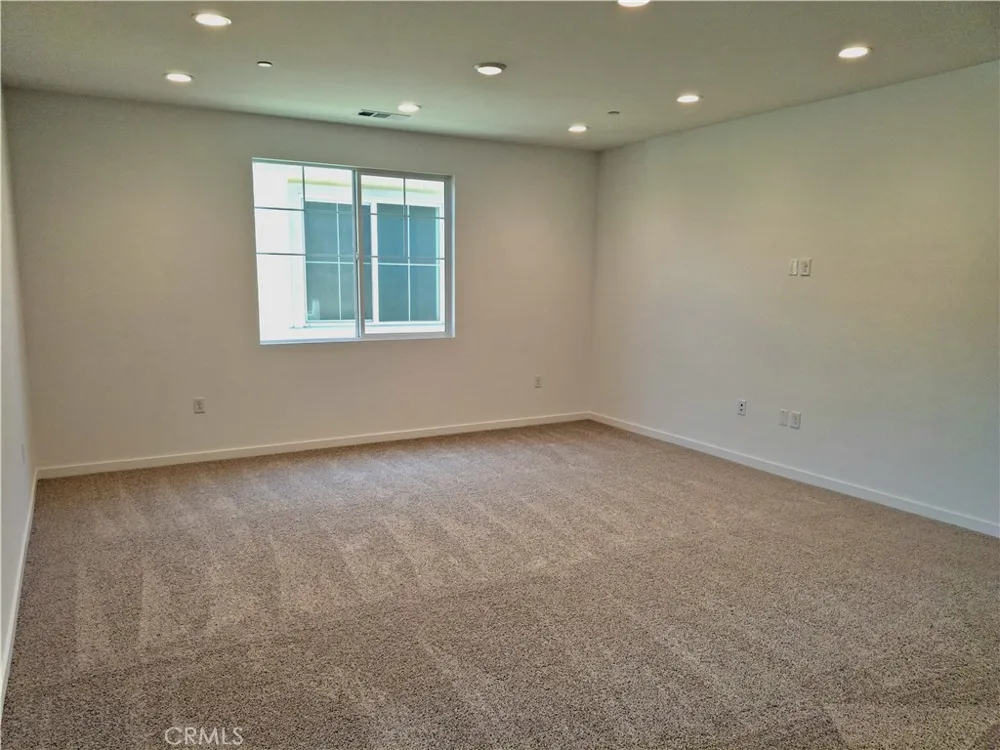 31351 Siskiyou Court Winchester, CA 92596