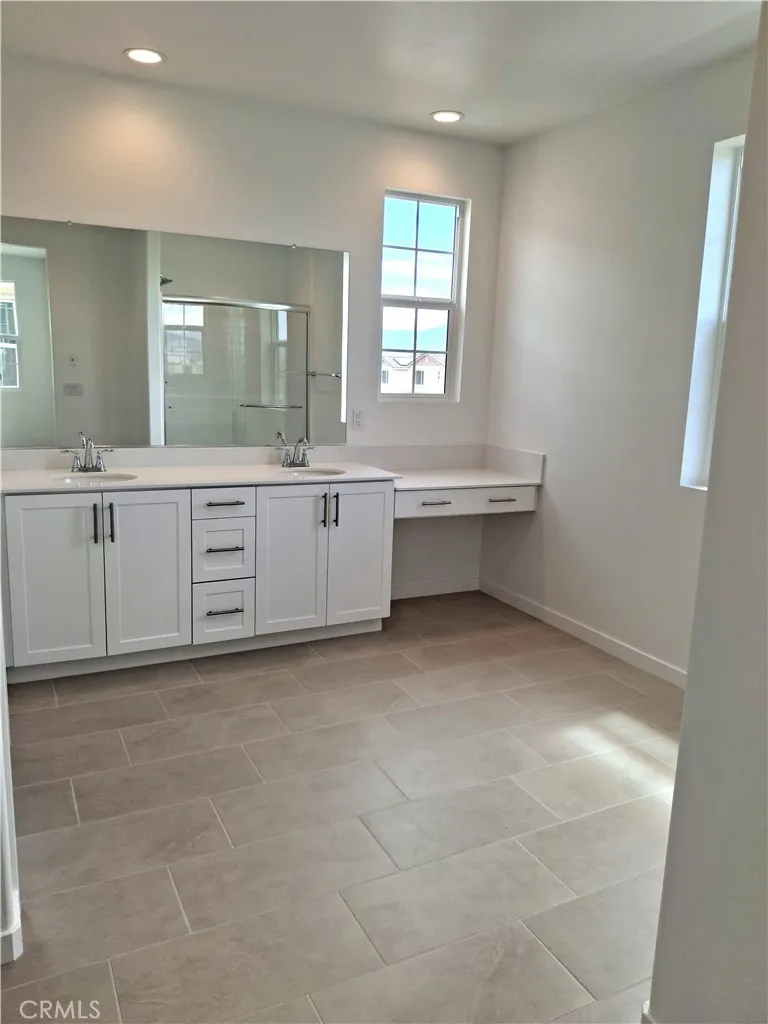 31341 Osage Trail Court Winchester, CA 92596