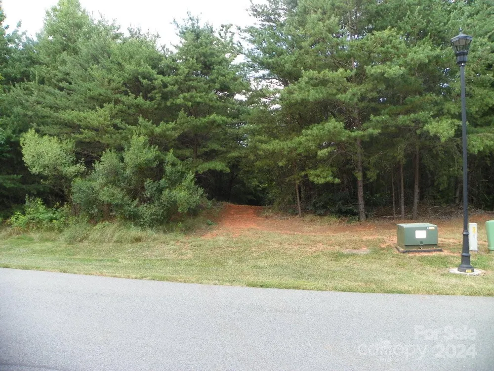 287 Badin View Drive New London, NC 28127