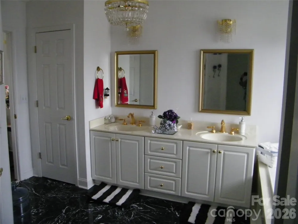 509 E Main Street Rockwell, NC 28138
