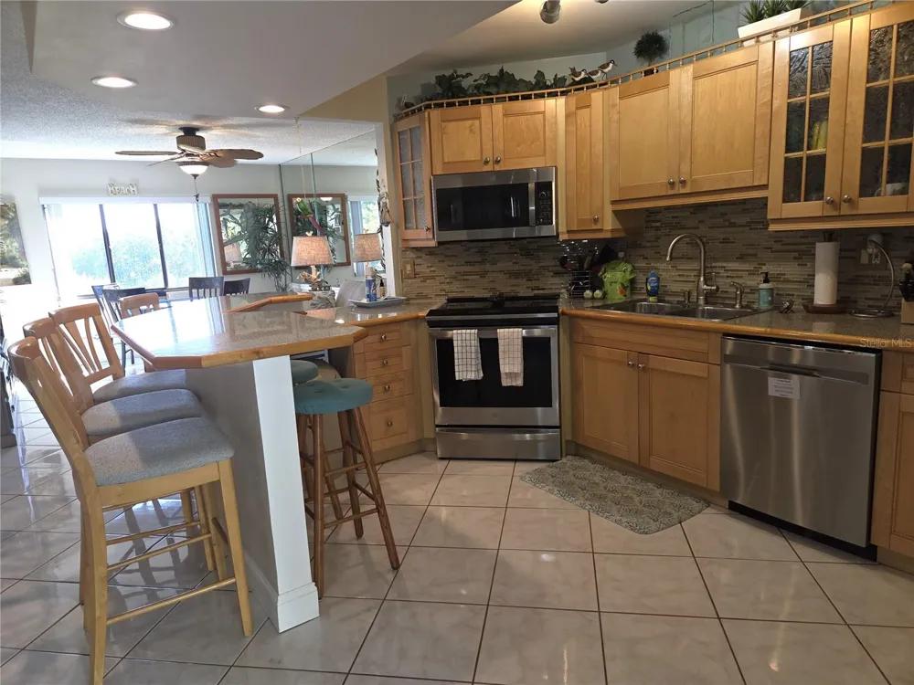 1515 PINELLAS BAYWAY S #A6 Tierra Verde, FL 33715