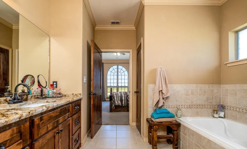 6010 Fm 3326 S Hawley, TX 79525