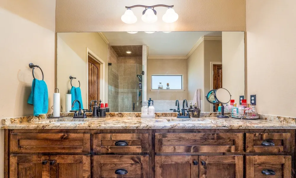 6010 Fm 3326 S Hawley, TX 79525