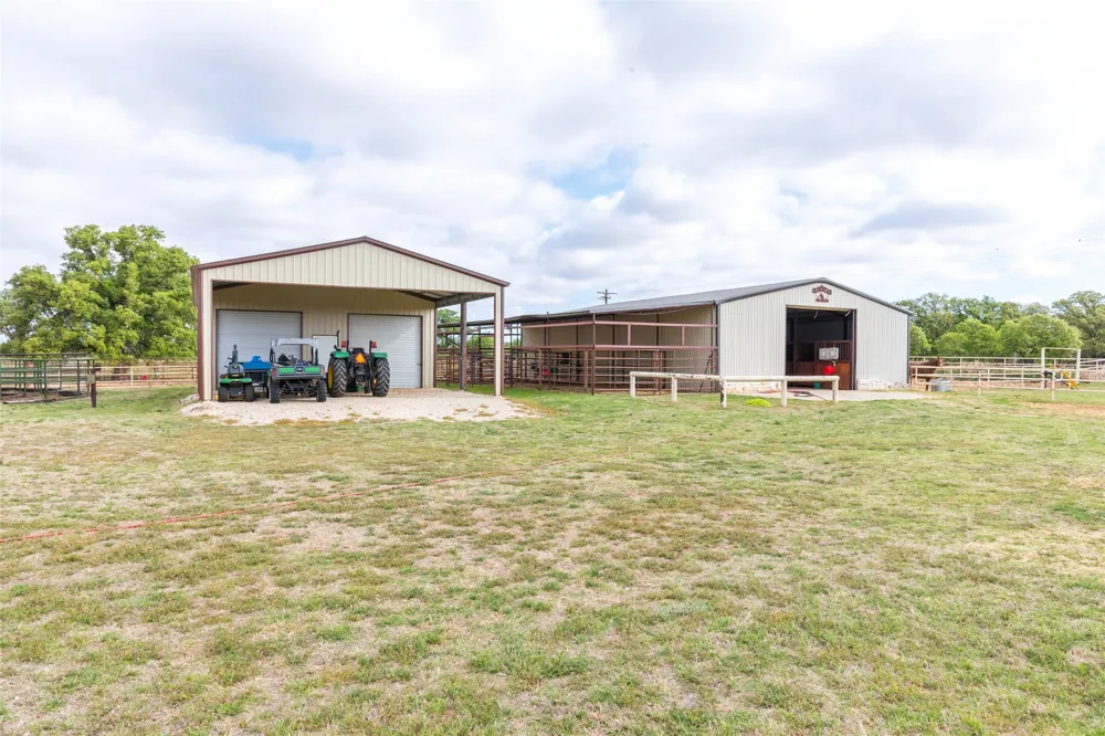 6010 Fm 3326 S Hawley, TX 79525
