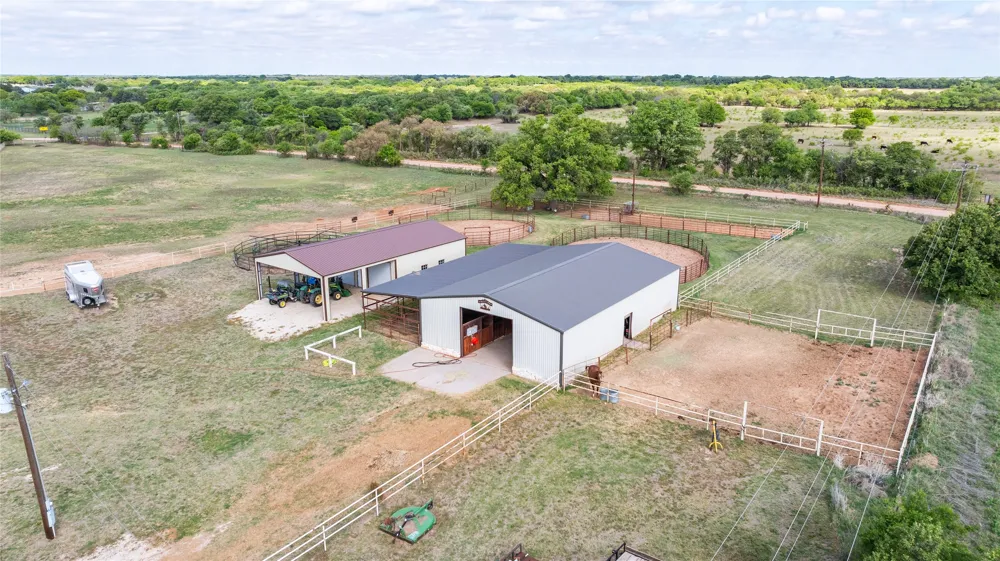 6010 Fm 3326 S Hawley, TX 79525