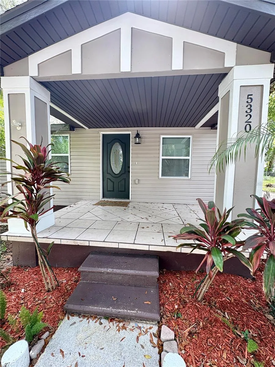 5320 CHERRY AVENUE Seffner, FL 33584