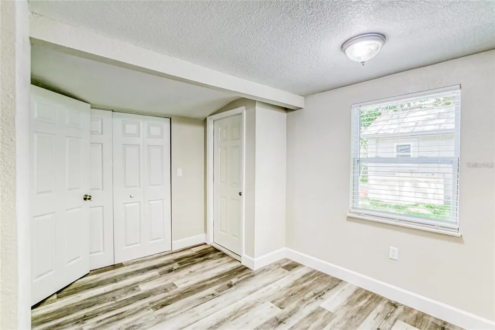 5320 CHERRY AVENUE Seffner, FL 33584