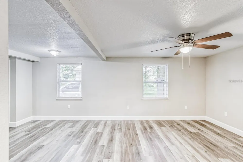 5320 CHERRY AVENUE Seffner, FL 33584