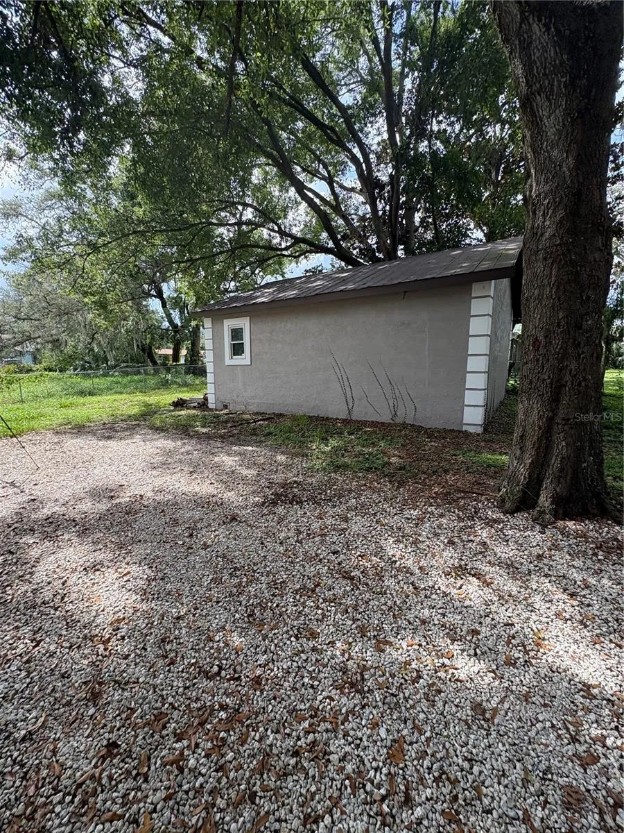 5320 CHERRY AVENUE Seffner, FL 33584
