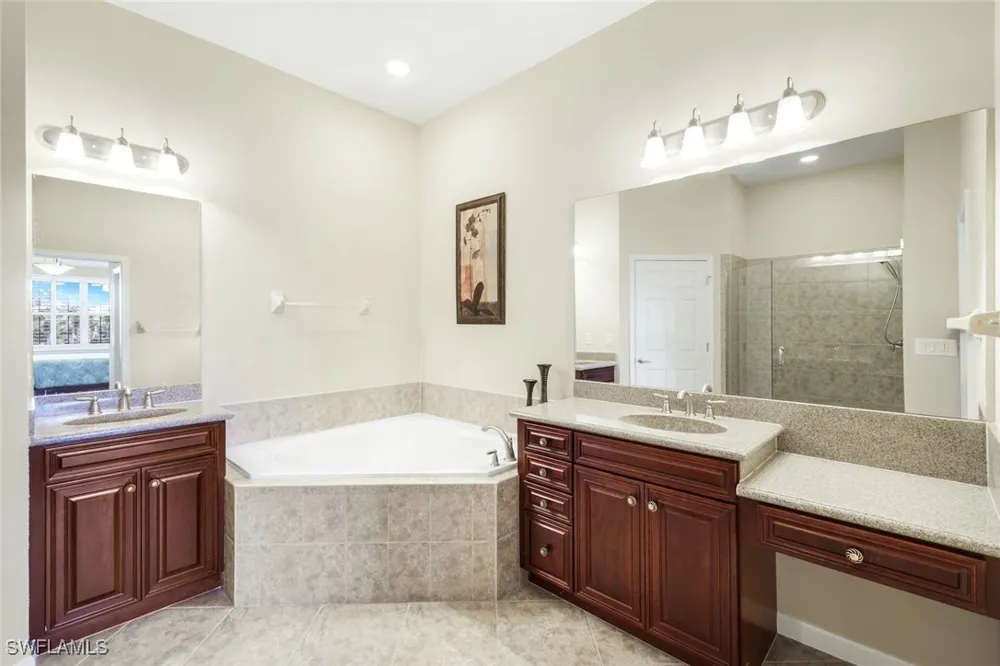 Ironstone Terrace #202 Naples, FL 34120