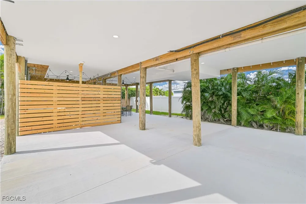 5th Avenue St James City, FL 33956