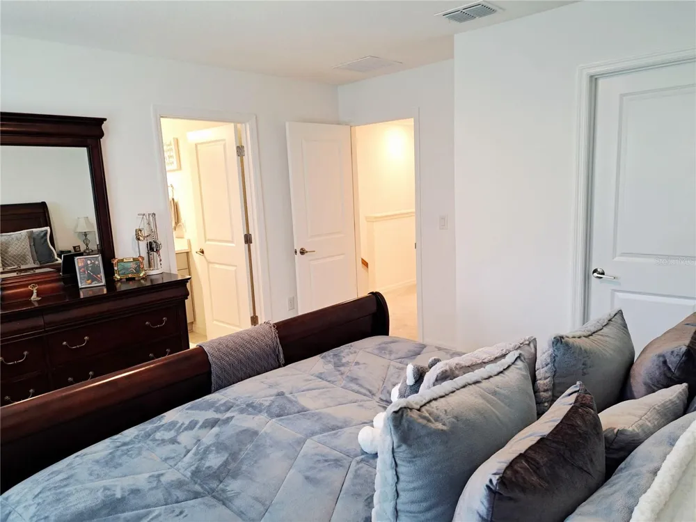 2991 CANARY AVENUE Davenport, FL 33837