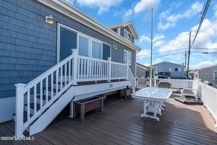 28 E Bonita Way Lavallette, NJ 08735