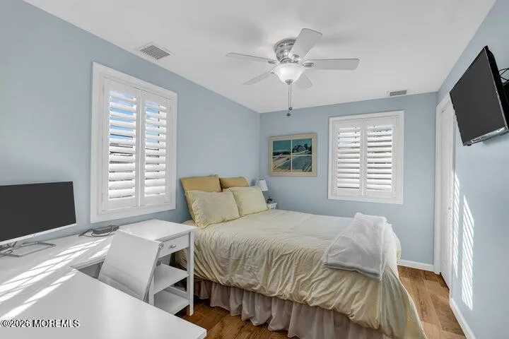 28 E Bonita Way Lavallette, NJ 08735