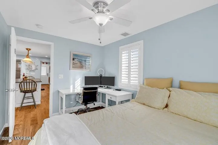 28 E Bonita Way Lavallette, NJ 08735
