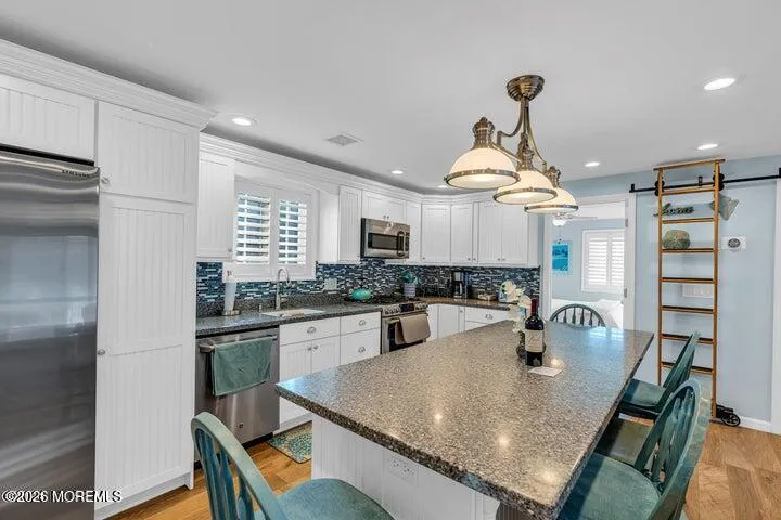 28 E Bonita Way Lavallette, NJ 08735