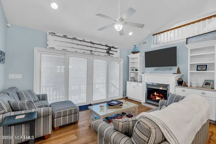 28 E Bonita Way Lavallette, NJ 08735