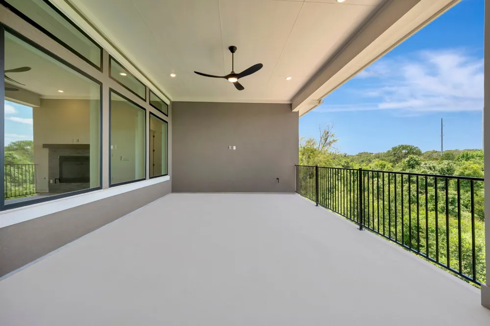 438 Rees Landing Road Spicewood, TX 78669