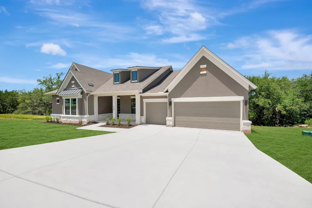 438 Rees Landing Road Spicewood, TX 78669